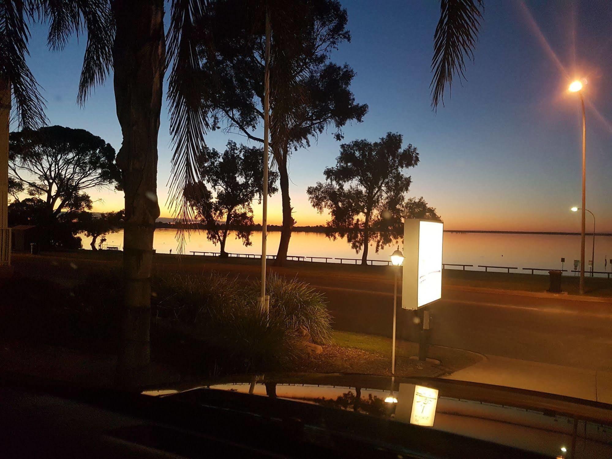 Barmera Lake Resort Motel Esterno foto